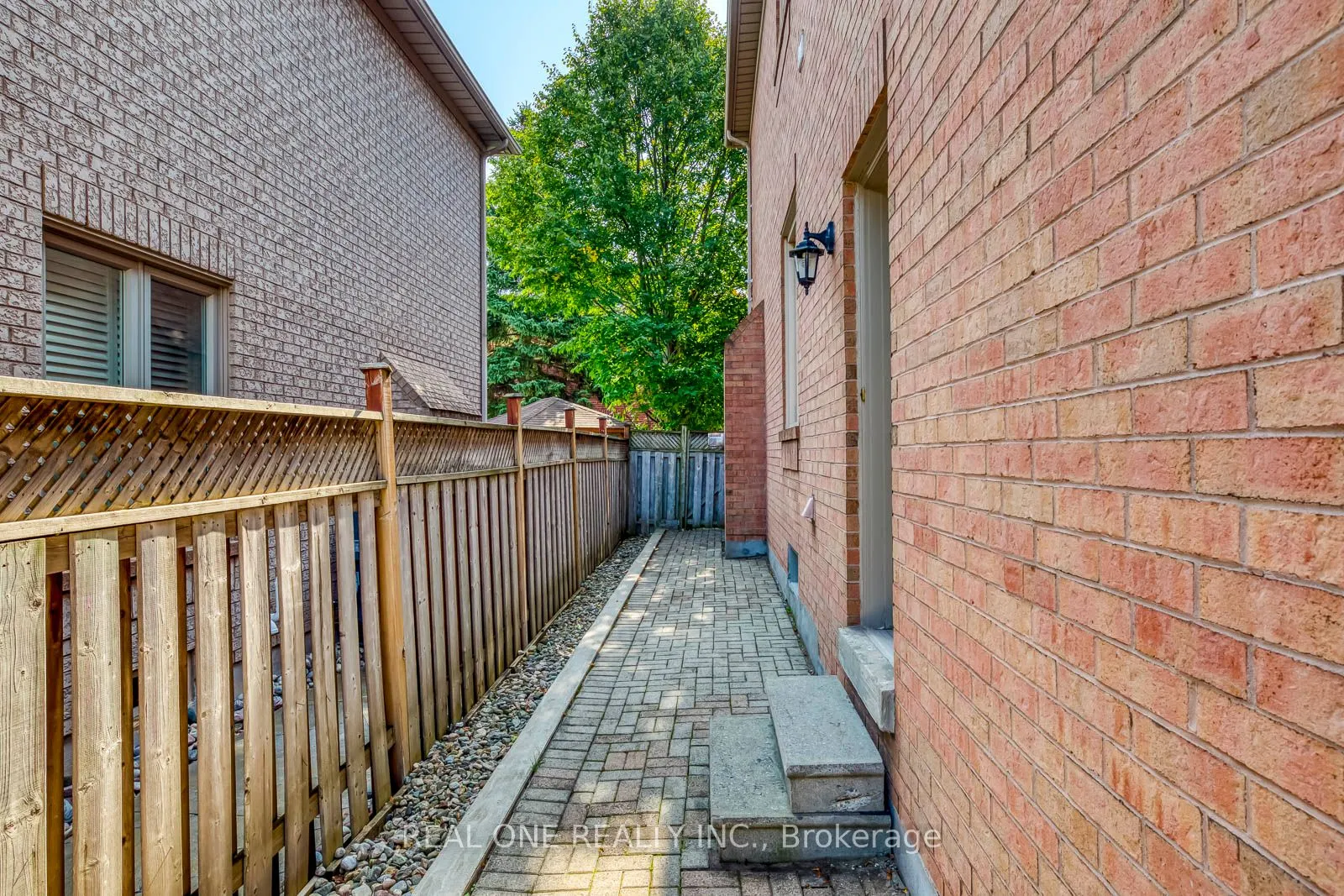 1601 Bayshire Drive