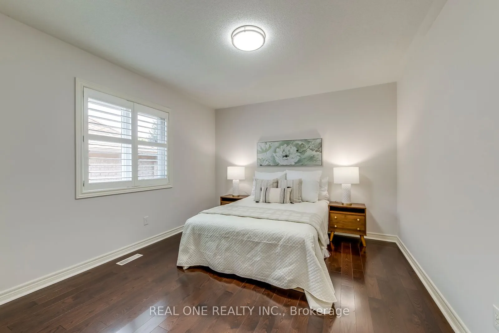 1601 Bayshire Drive
