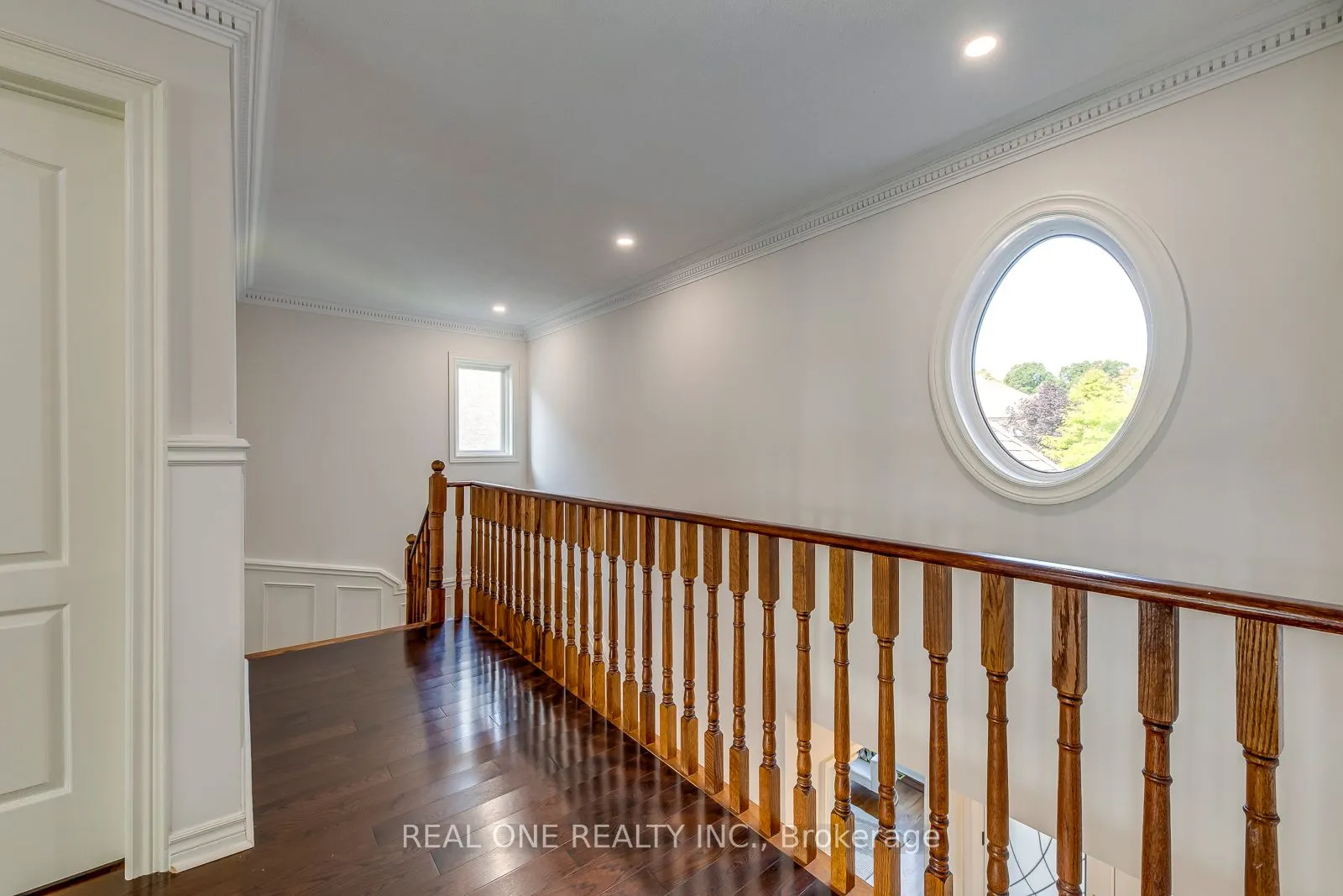 1601 Bayshire Drive