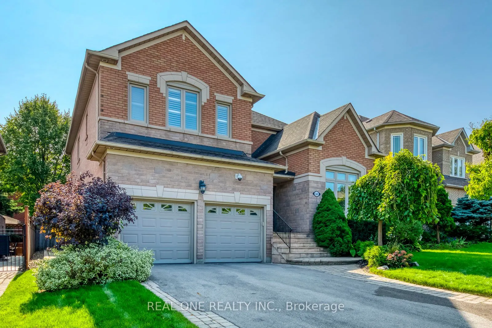 1601 Bayshire Drive