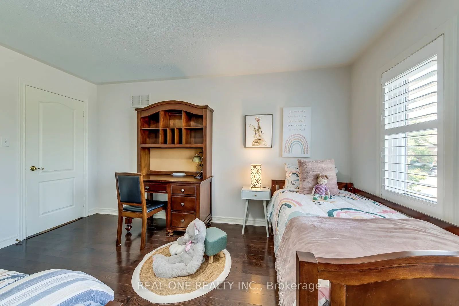 1601 Bayshire Drive