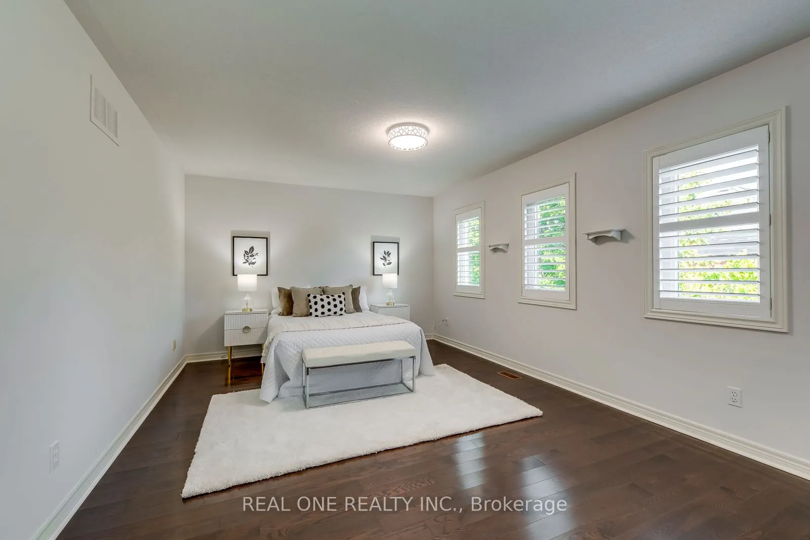 1601 Bayshire Drive