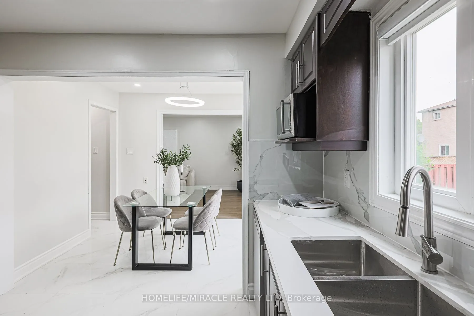3 Hawkway Court, #Upper