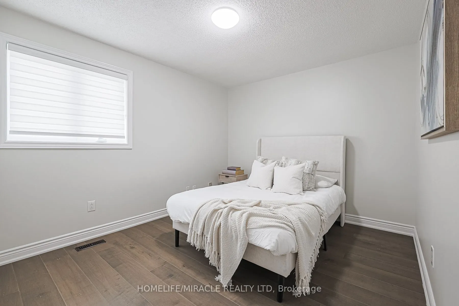 3 Hawkway Court, #Upper