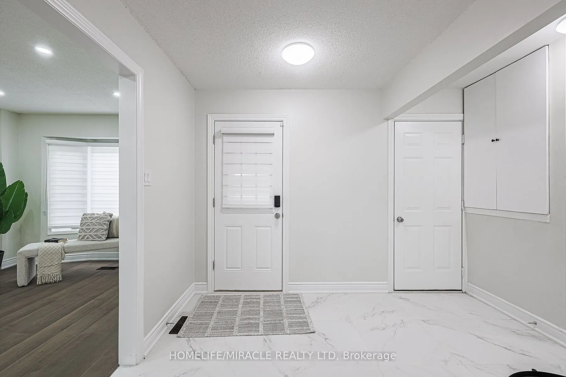 3 Hawkway Court, #Upper