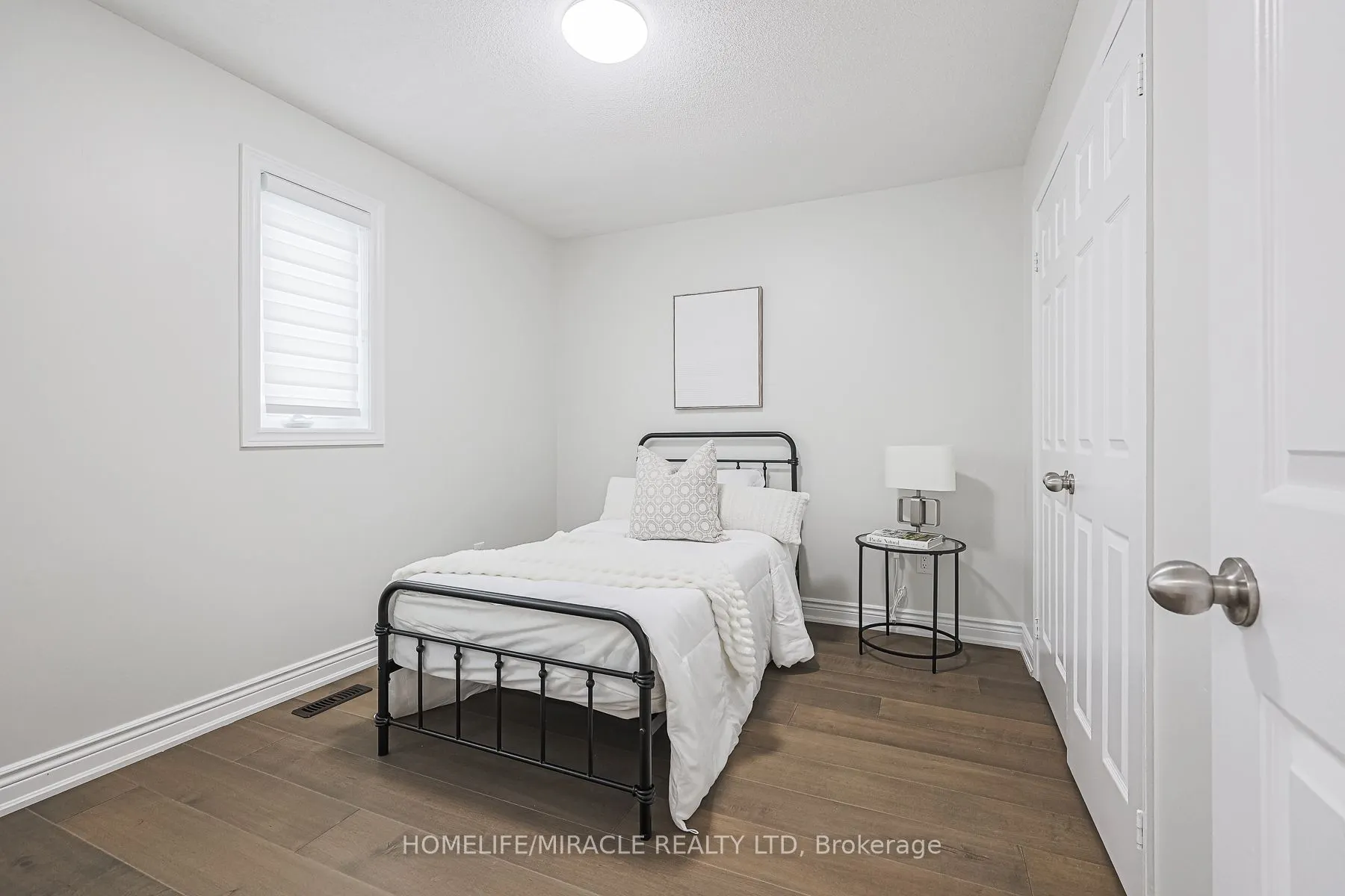 3 Hawkway Court, #Upper