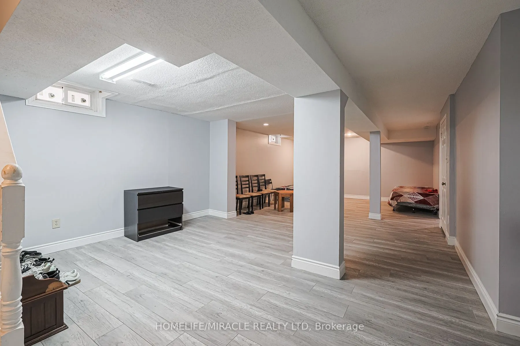 3 Hawkway Court, #Upper