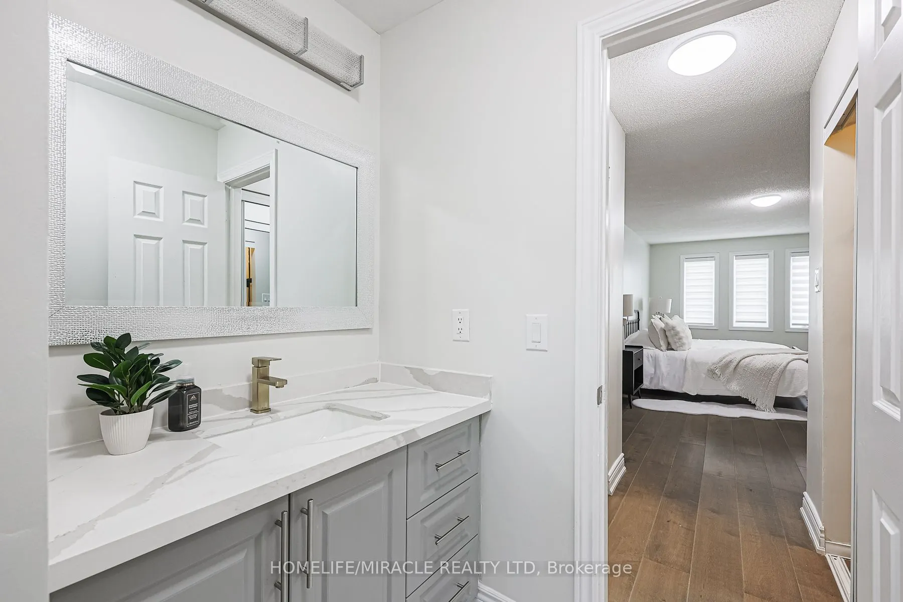 3 Hawkway Court, #Upper