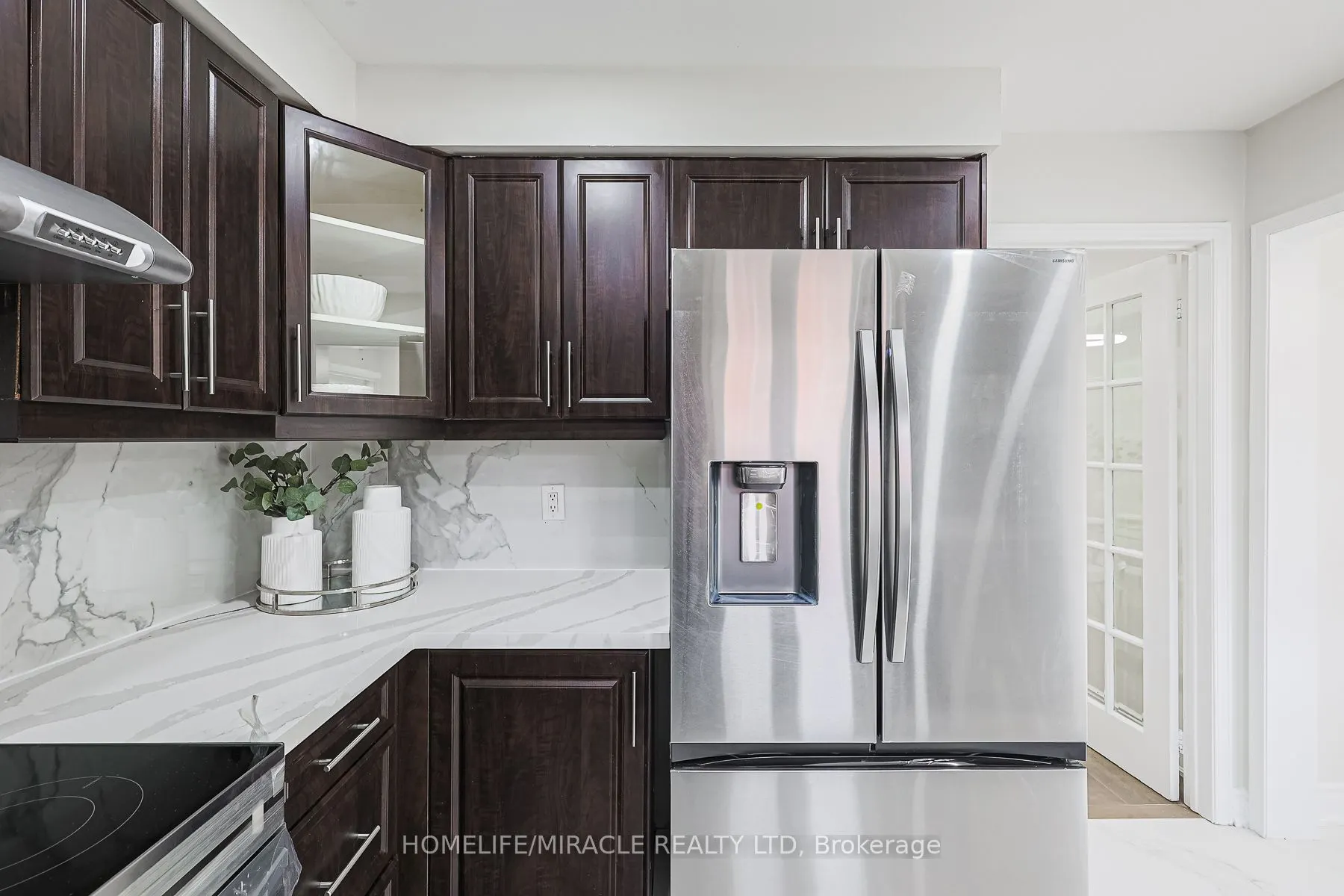 3 Hawkway Court, #Upper