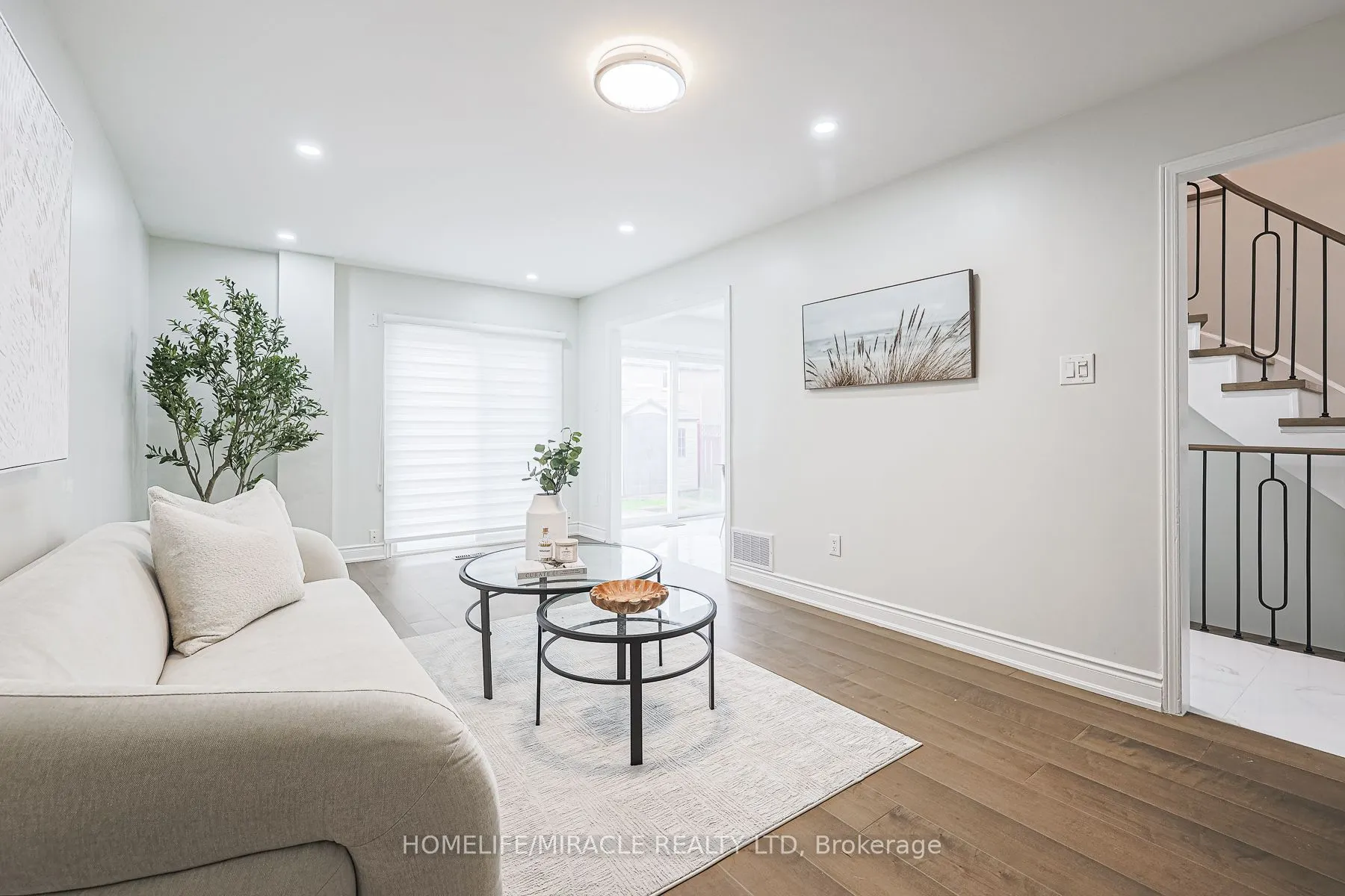 3 Hawkway Court, #Upper