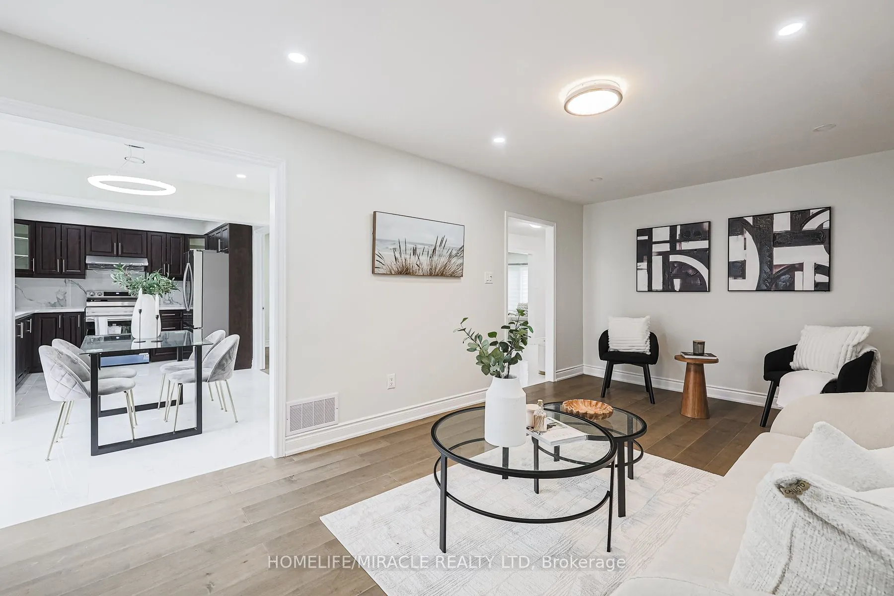 3 Hawkway Court, #Upper