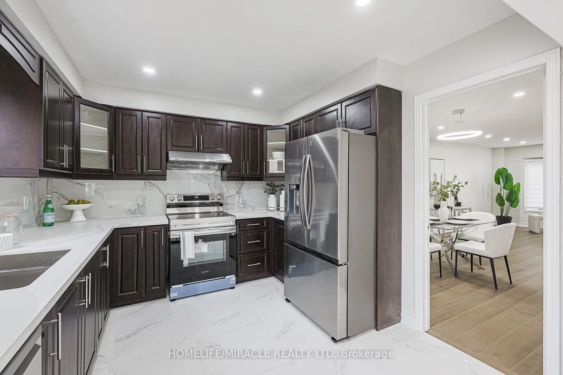 3 Hawkway Court, #Upper