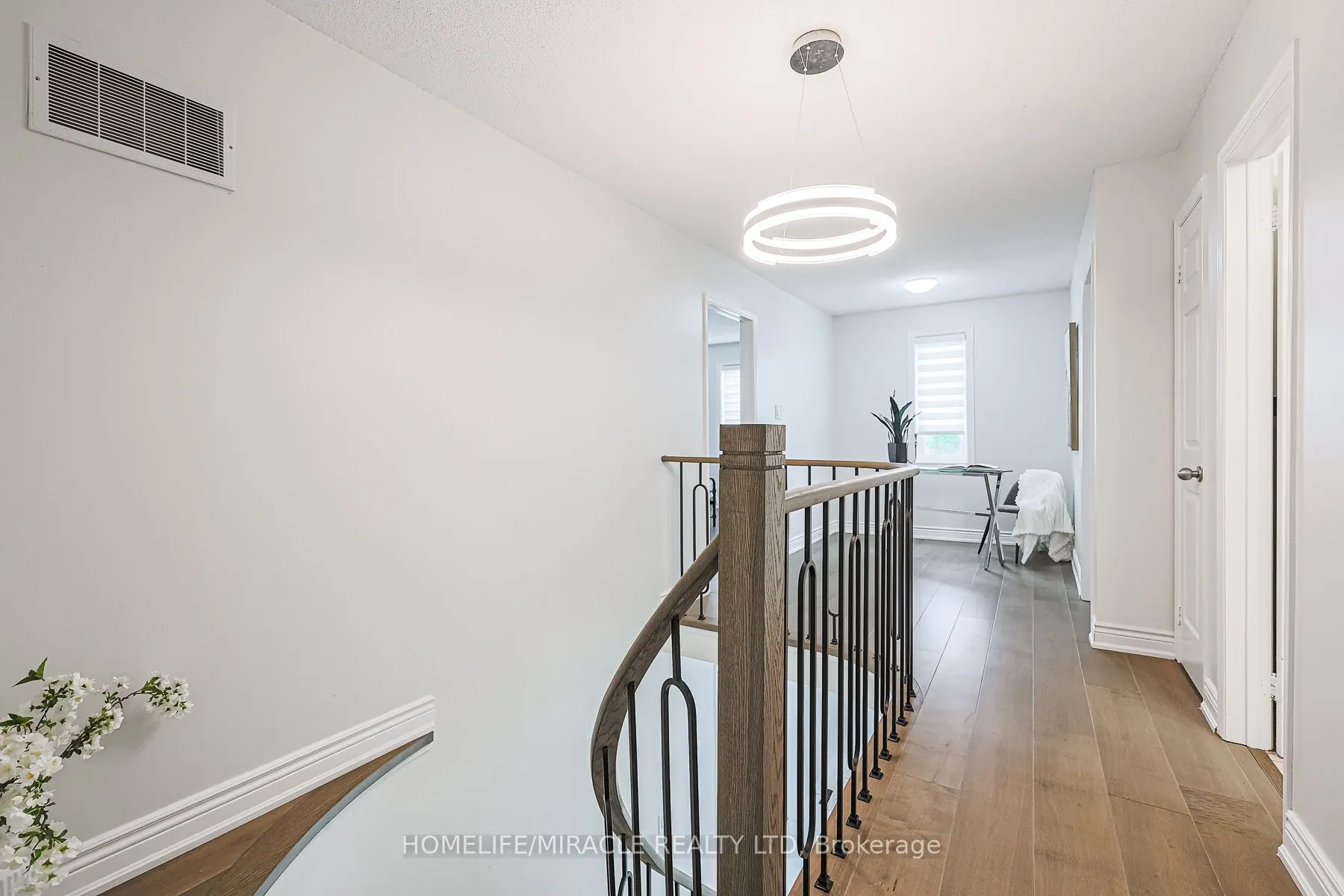 3 Hawkway Court, #Upper