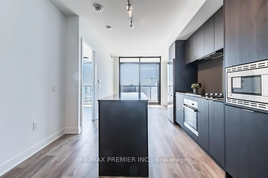 86 Dundas Street E, #1620
