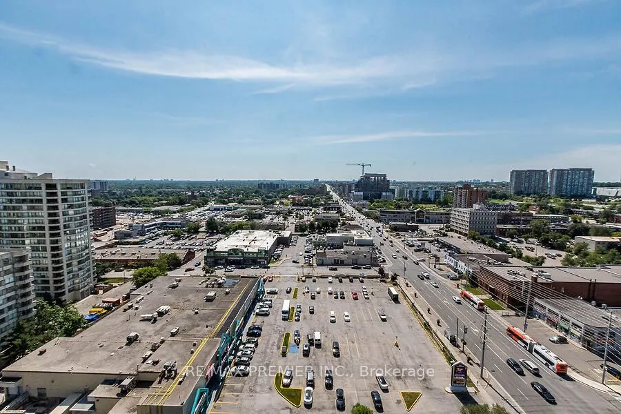 86 Dundas Street E, #1620