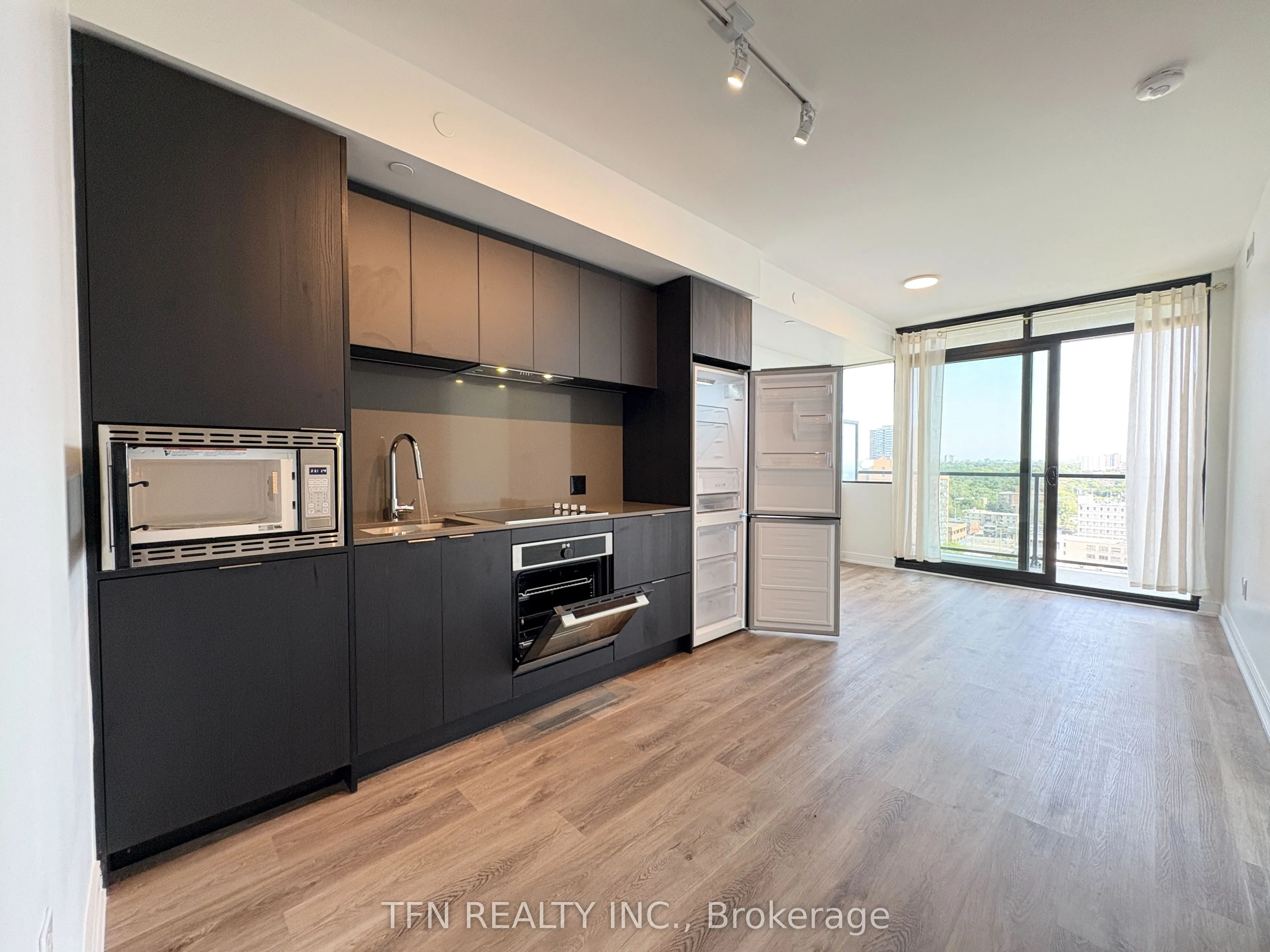 3009 Novar Road, #1420