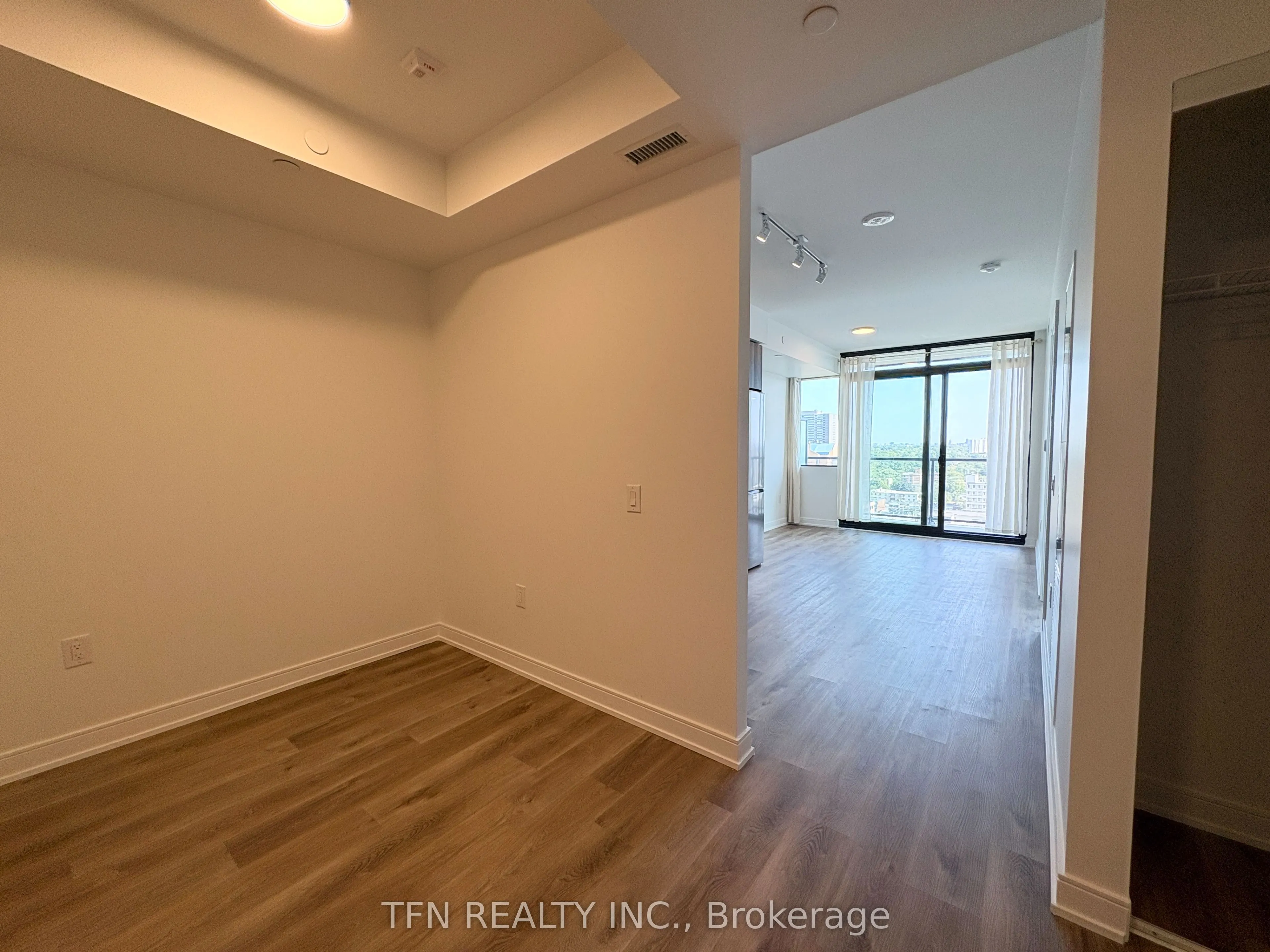3009 Novar Road, #1420