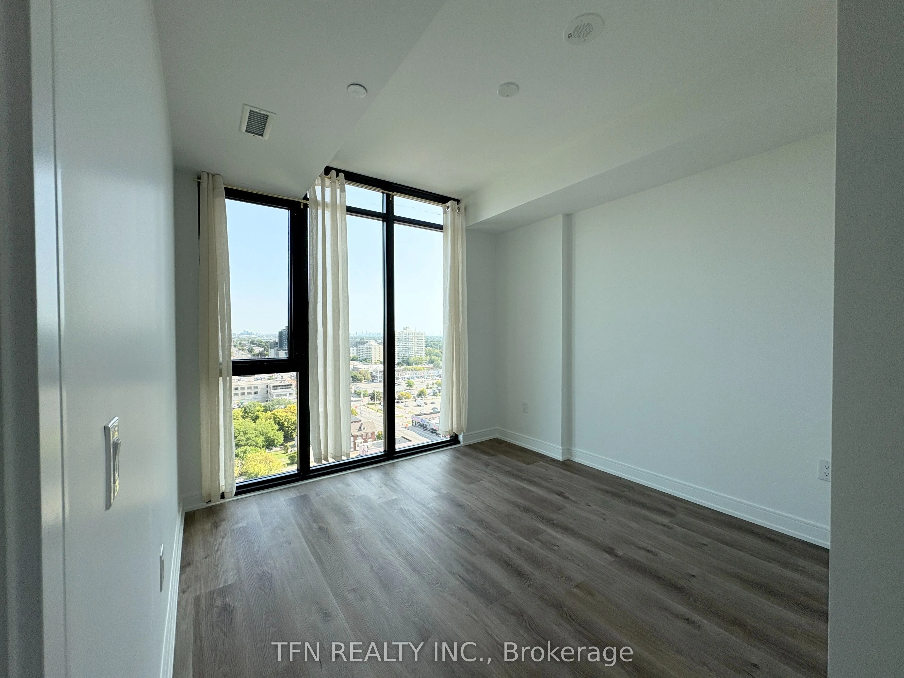 3009 Novar Road, #1420