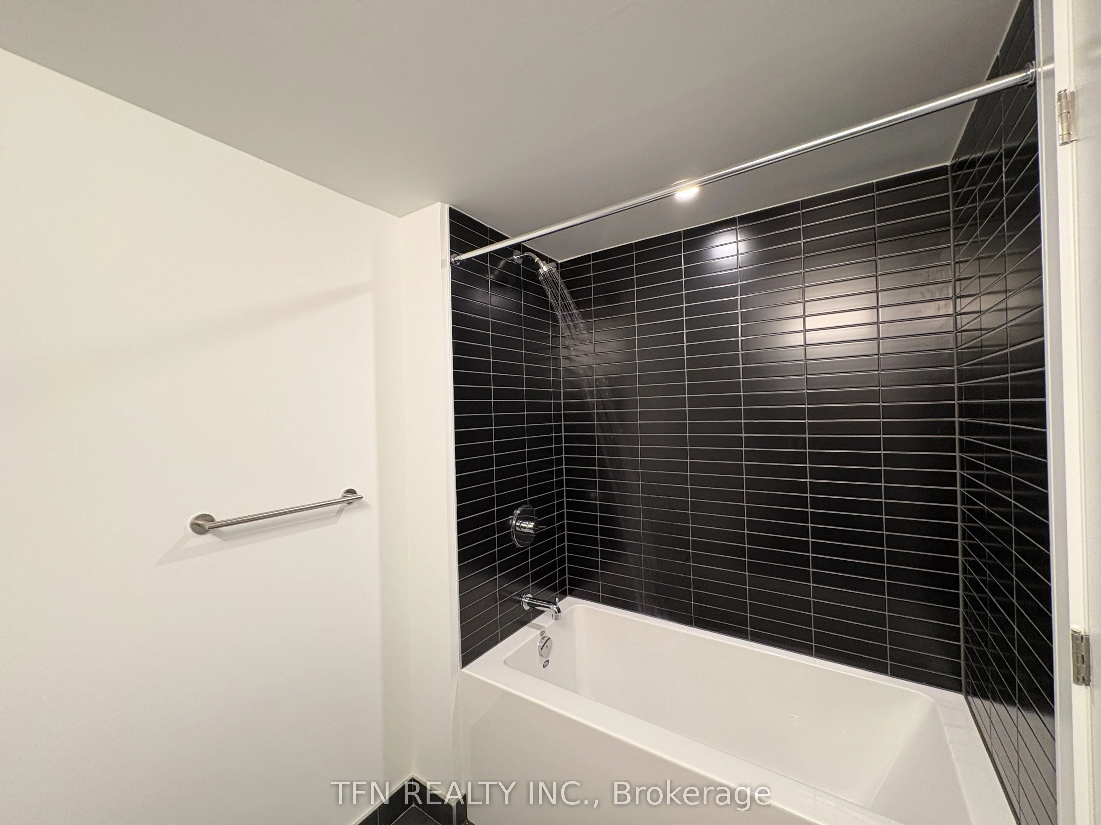 3009 Novar Road, #1420
