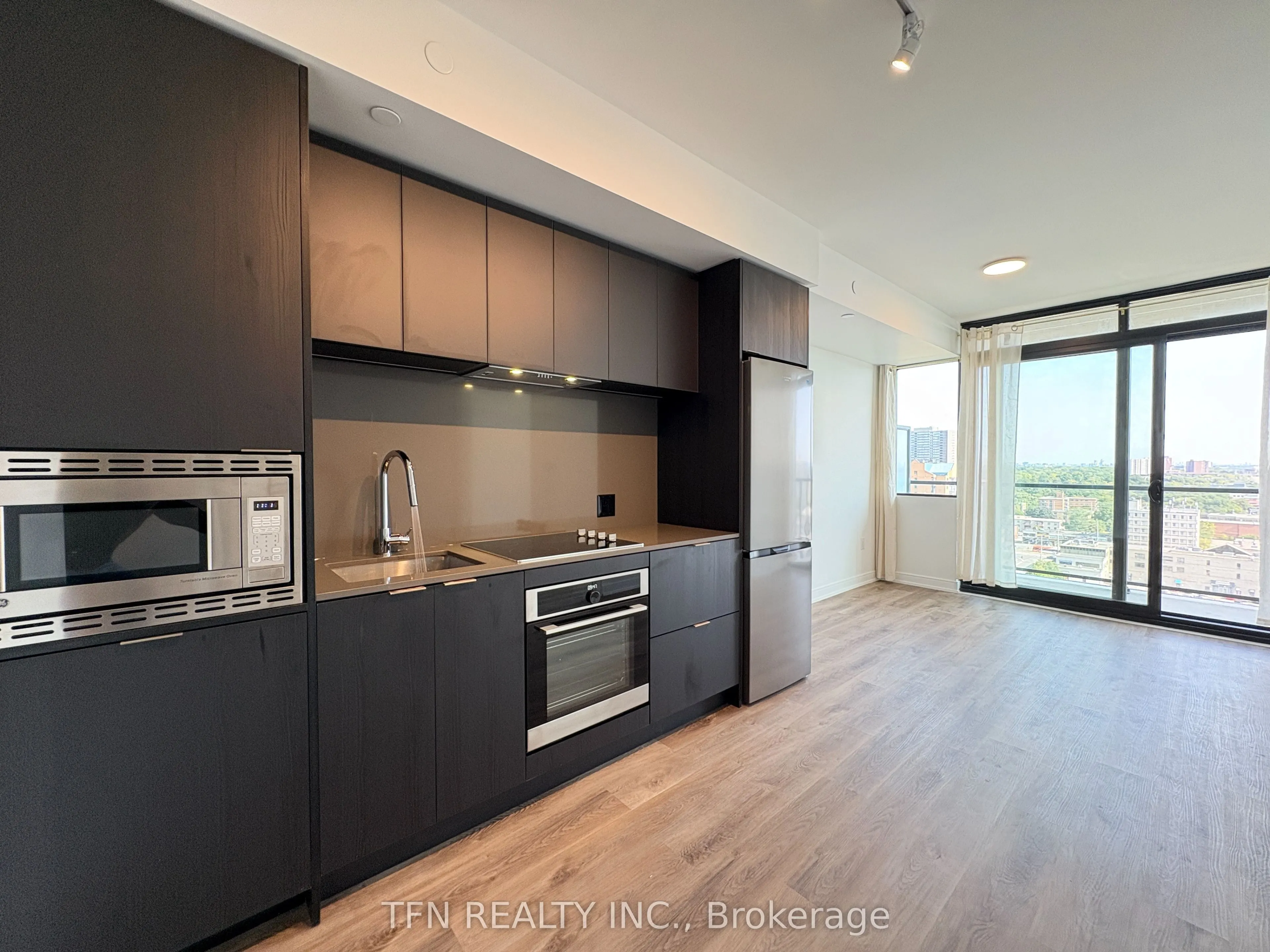 3009 Novar Road, #1420