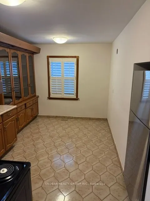 44 Dorsey Drive, #Main
