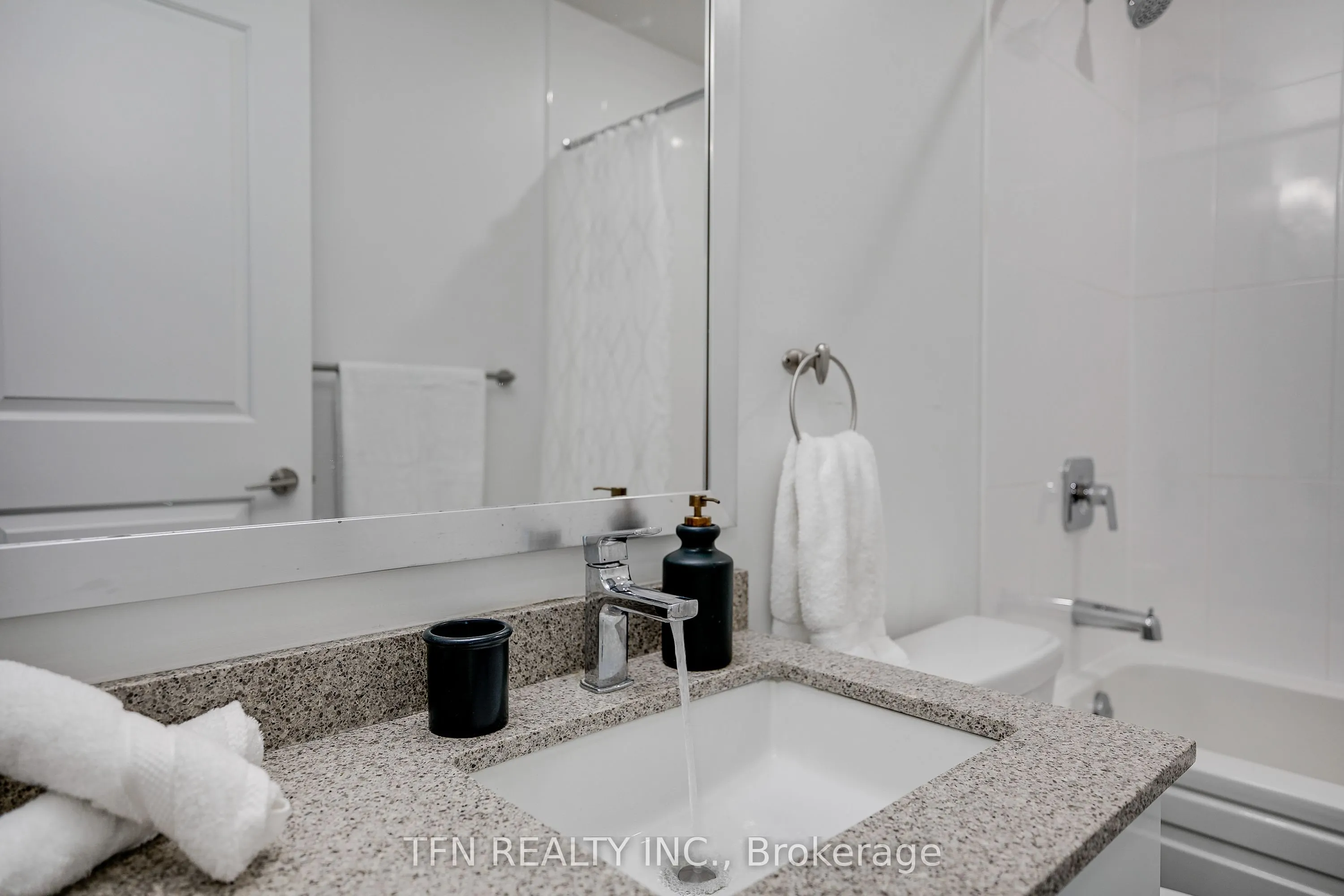 5025 FOUR SPRINGS Avenue, #105
