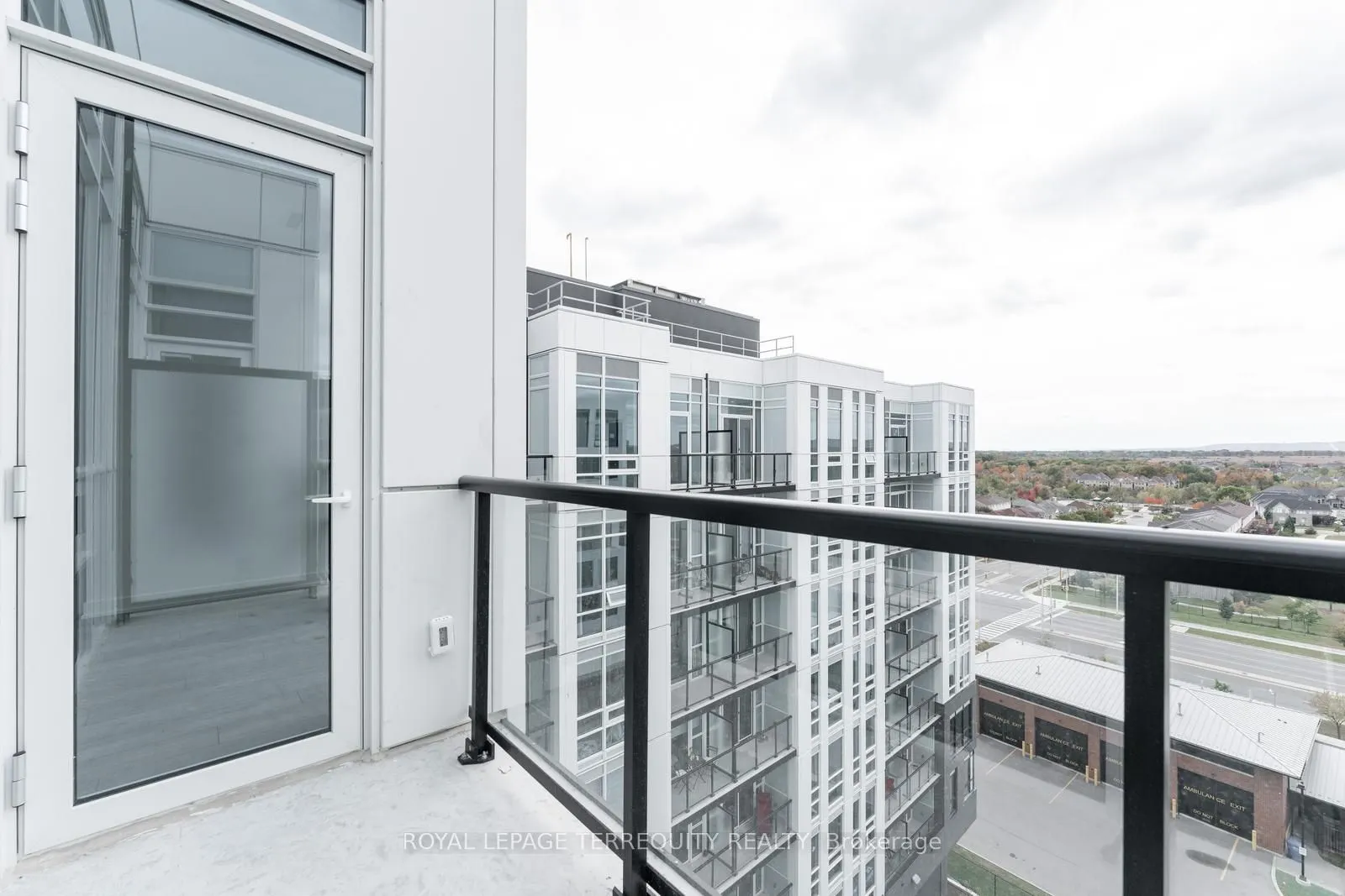 3005 Pine Glen Road, #PH 802