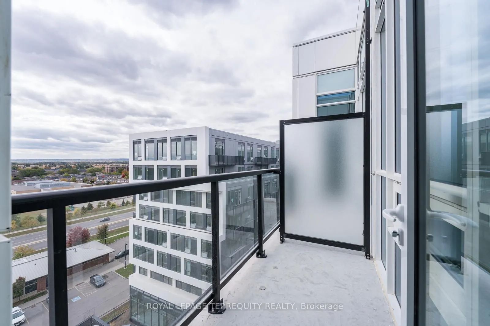 3005 Pine Glen Road, #PH 802