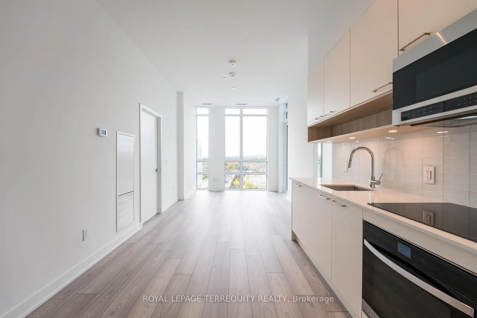 3005 Pine Glen Road, #PH 802