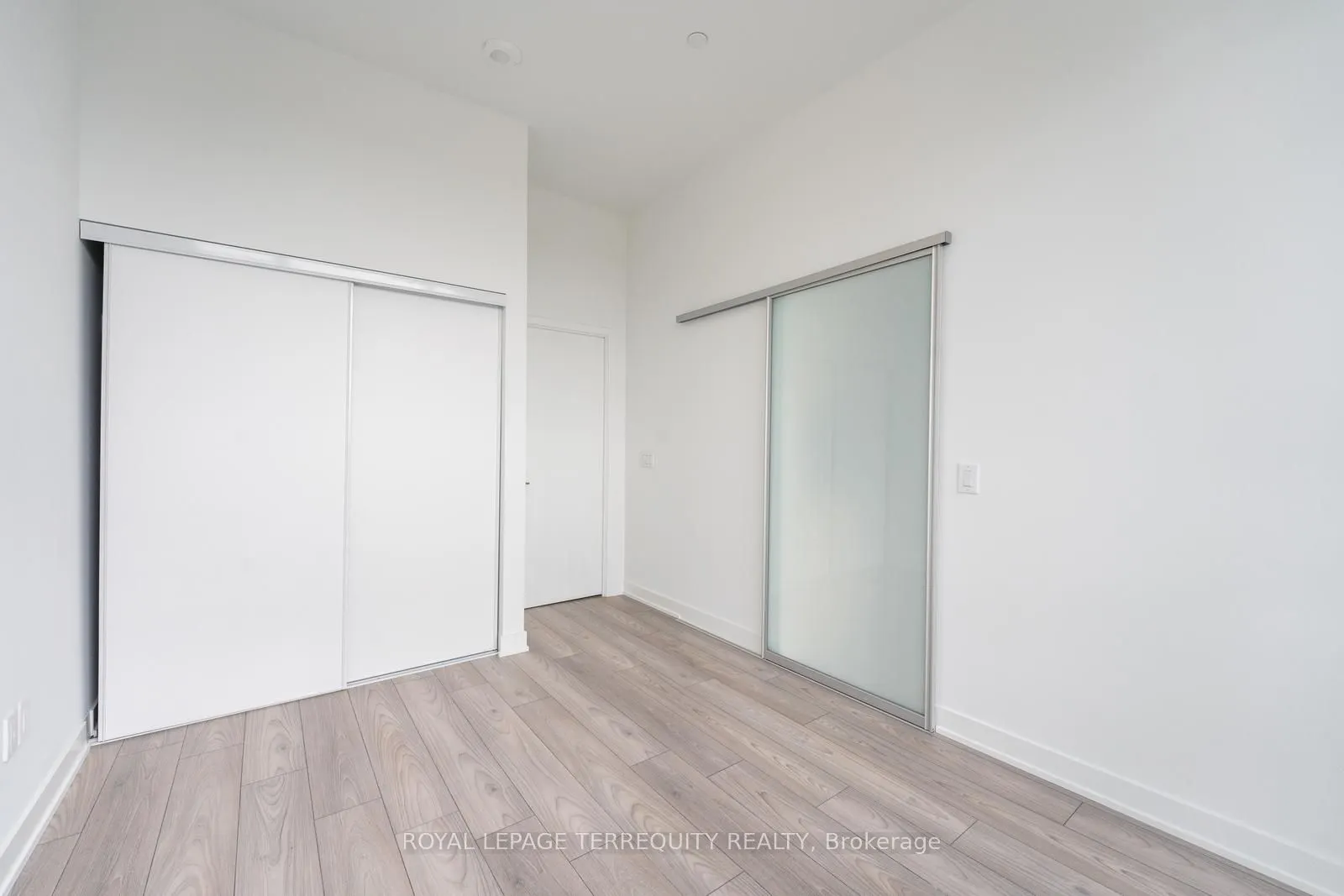 3005 Pine Glen Road, #PH 802