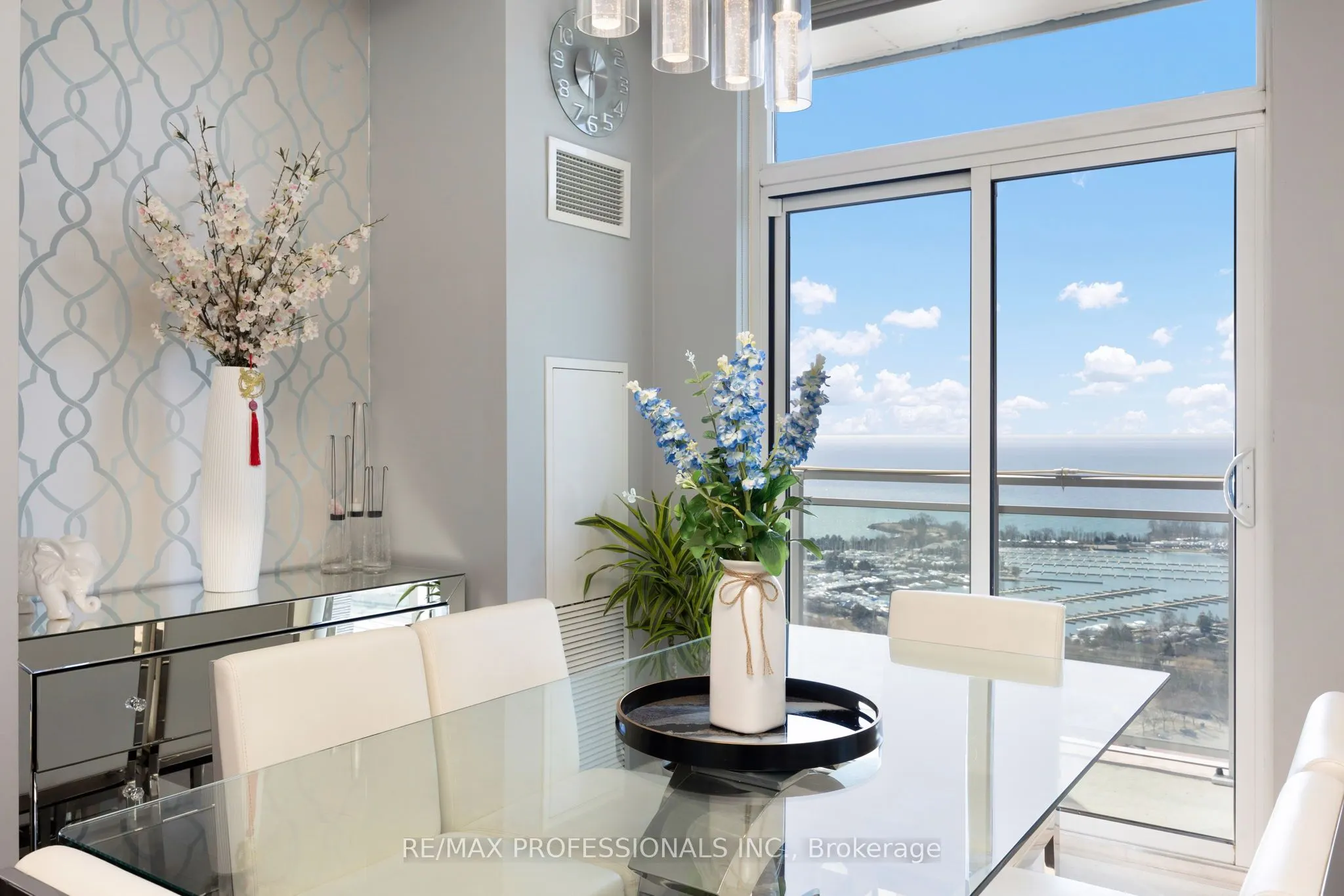 33 Shore Breeze Drive, #LPH3501