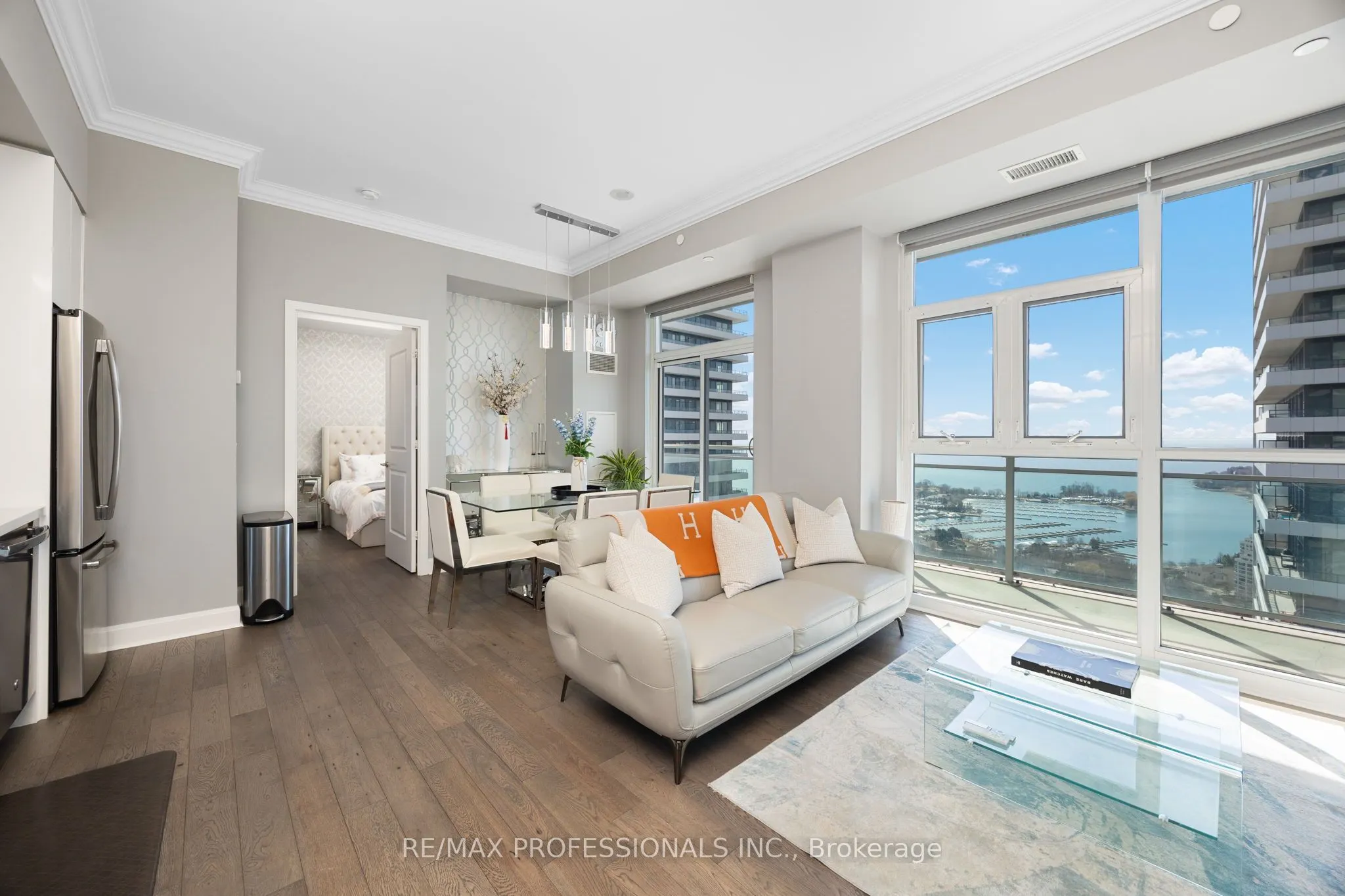 33 Shore Breeze Drive, #LPH3501