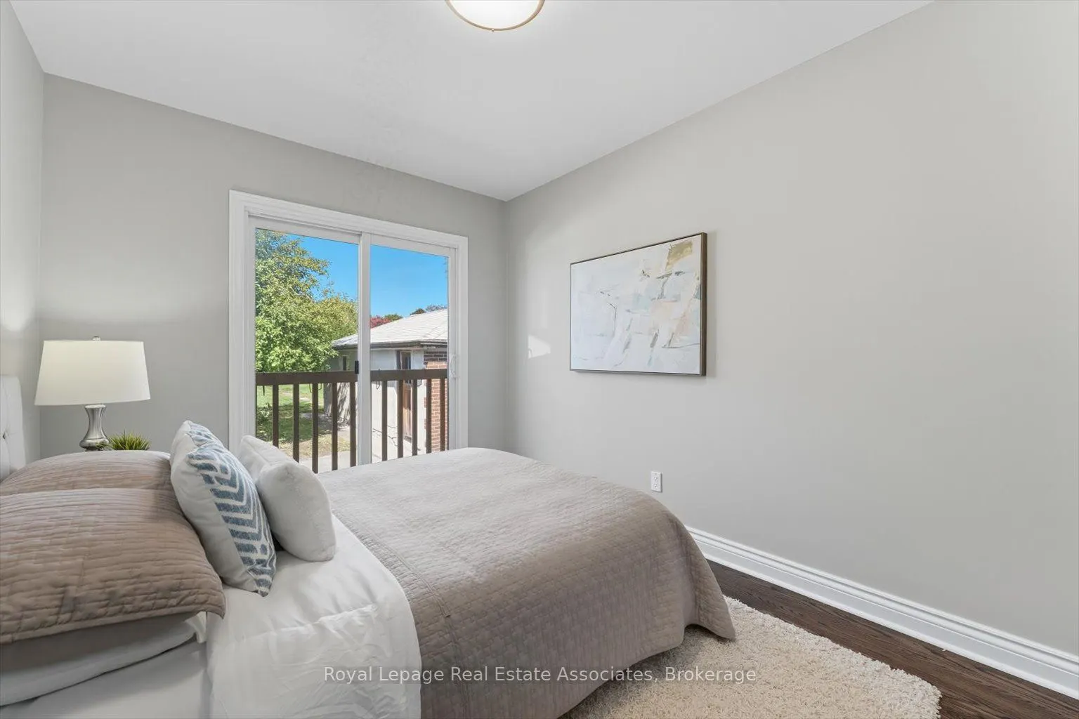 1624 Coram Crescent