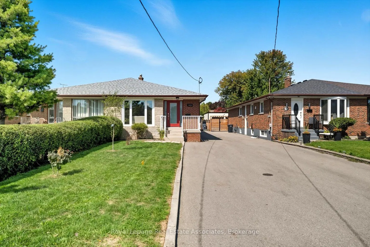 1624 Coram Crescent