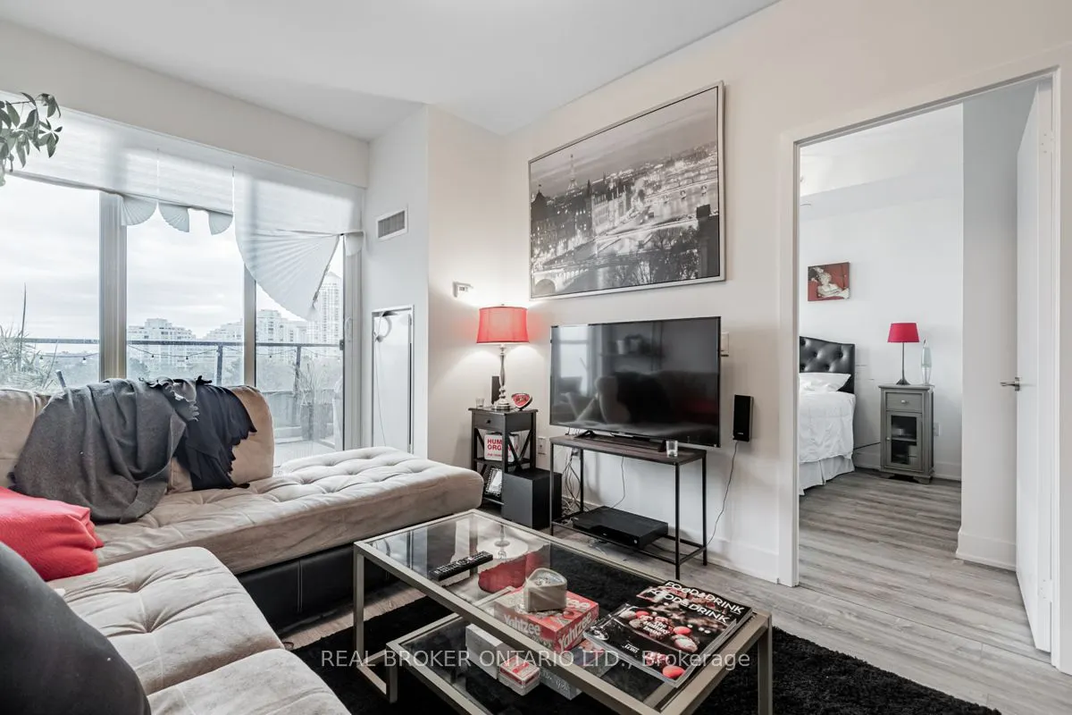 30 Shore Breeze Drive, #425