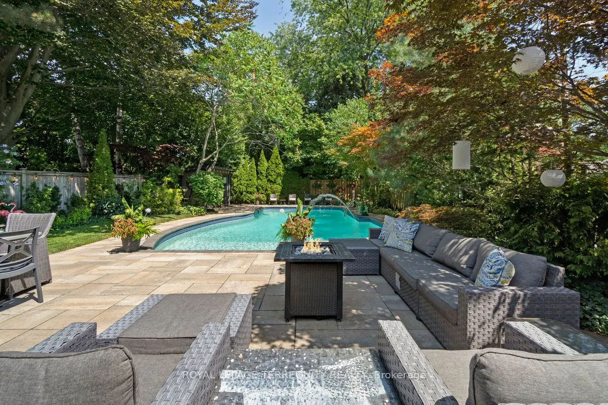33 Ashford Drive
