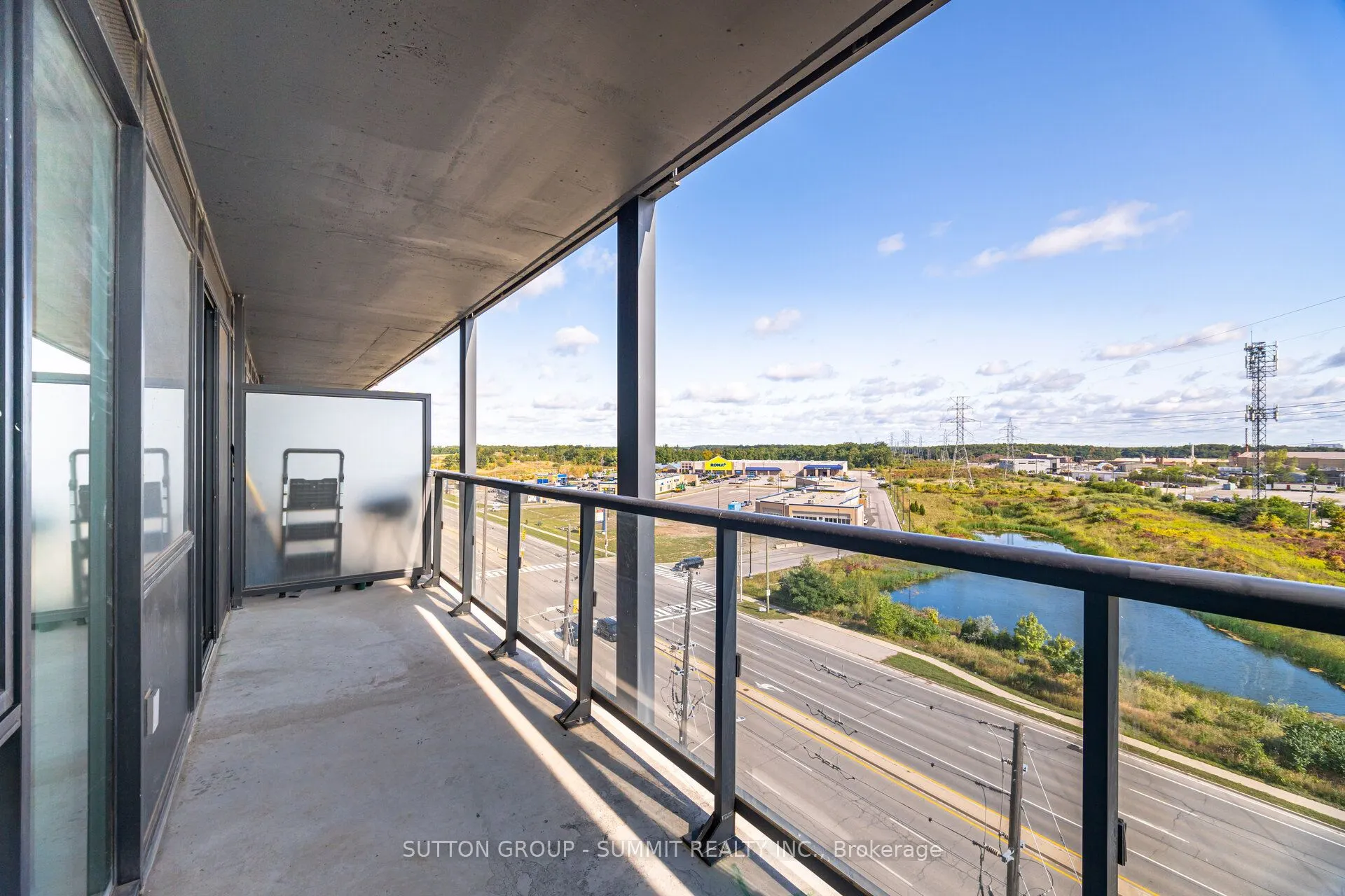 3200 DAKOTA COMMON, ##B-811