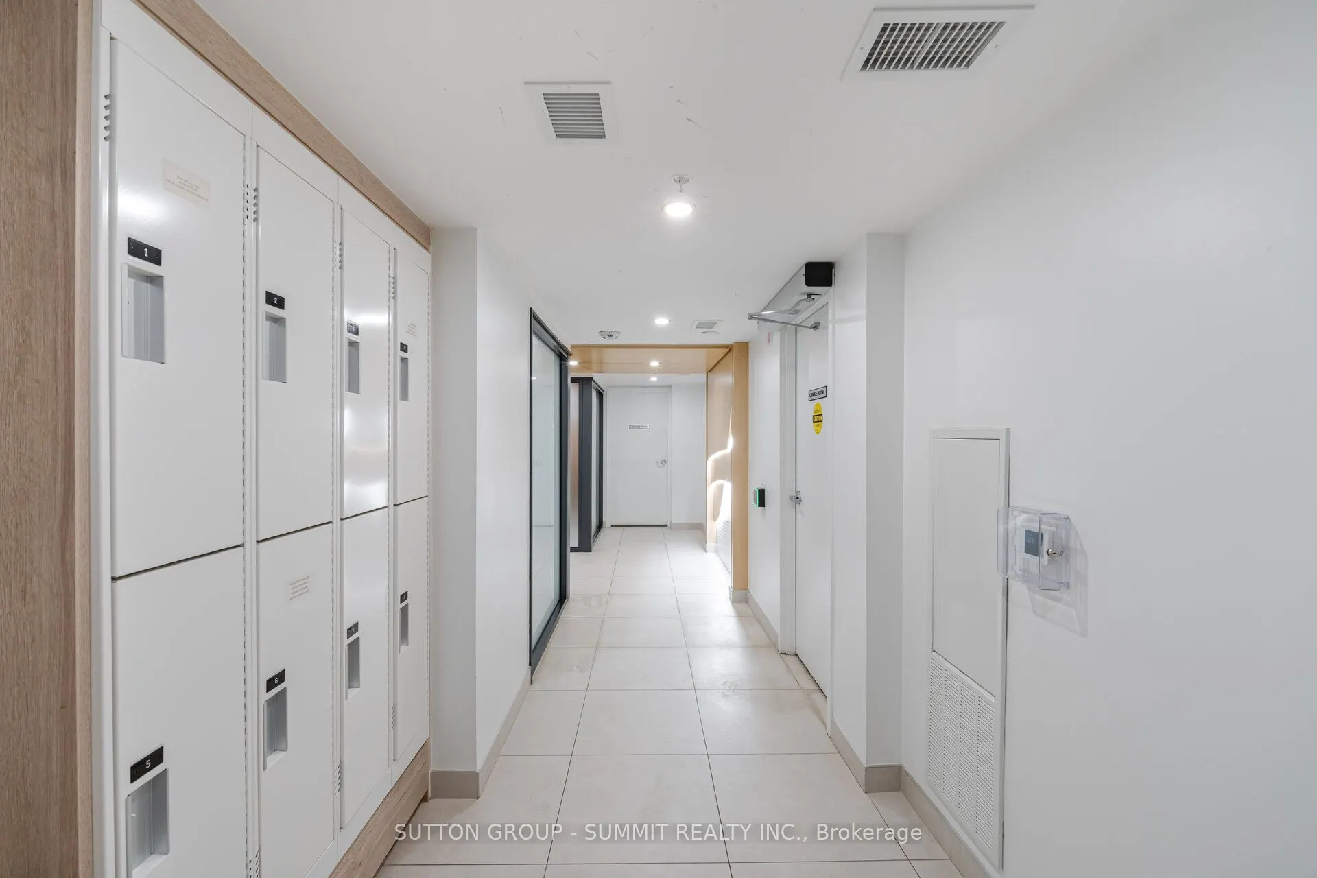 3200 DAKOTA COMMON, ##B-811