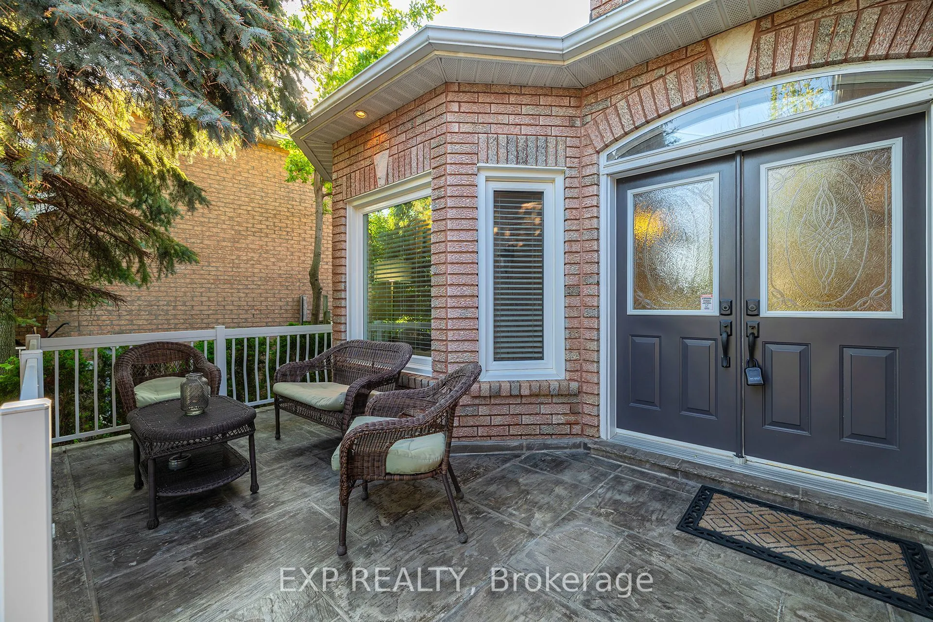 633 Avonwick Avenue