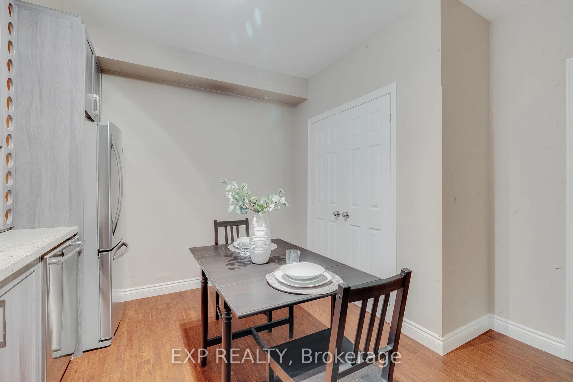 633 Avonwick Avenue