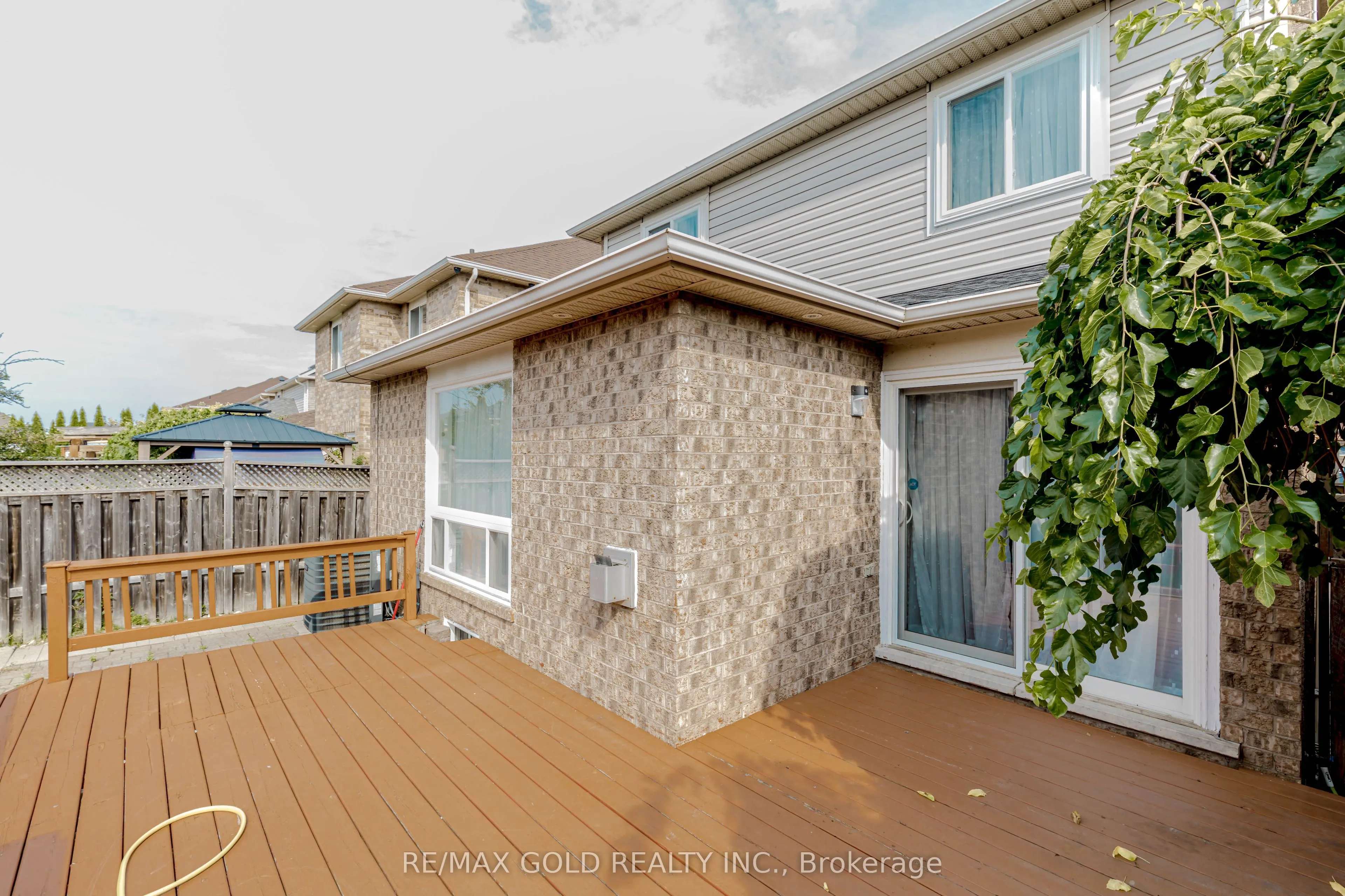 7399 Terragar Boulevard