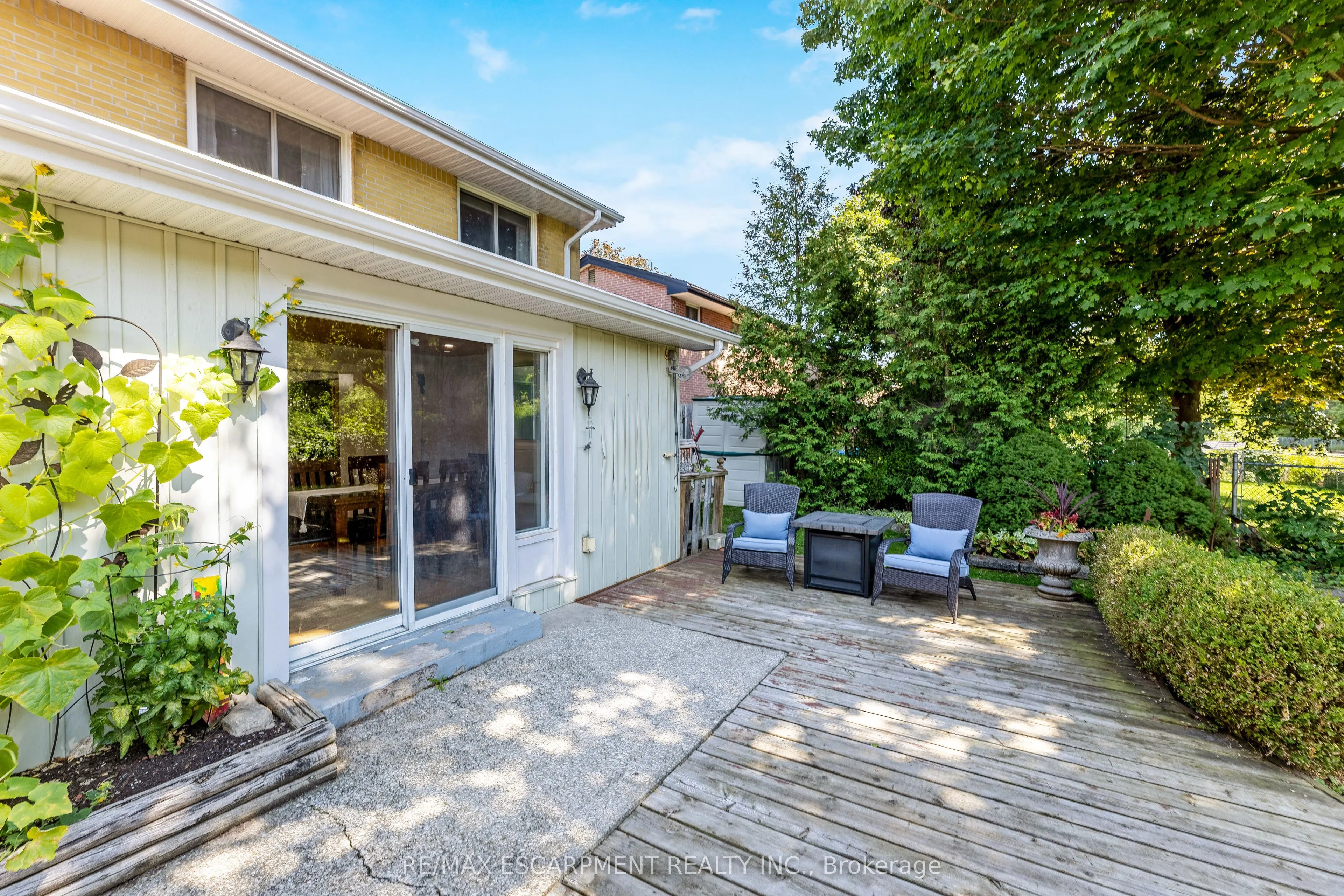 38 Mowbray Place