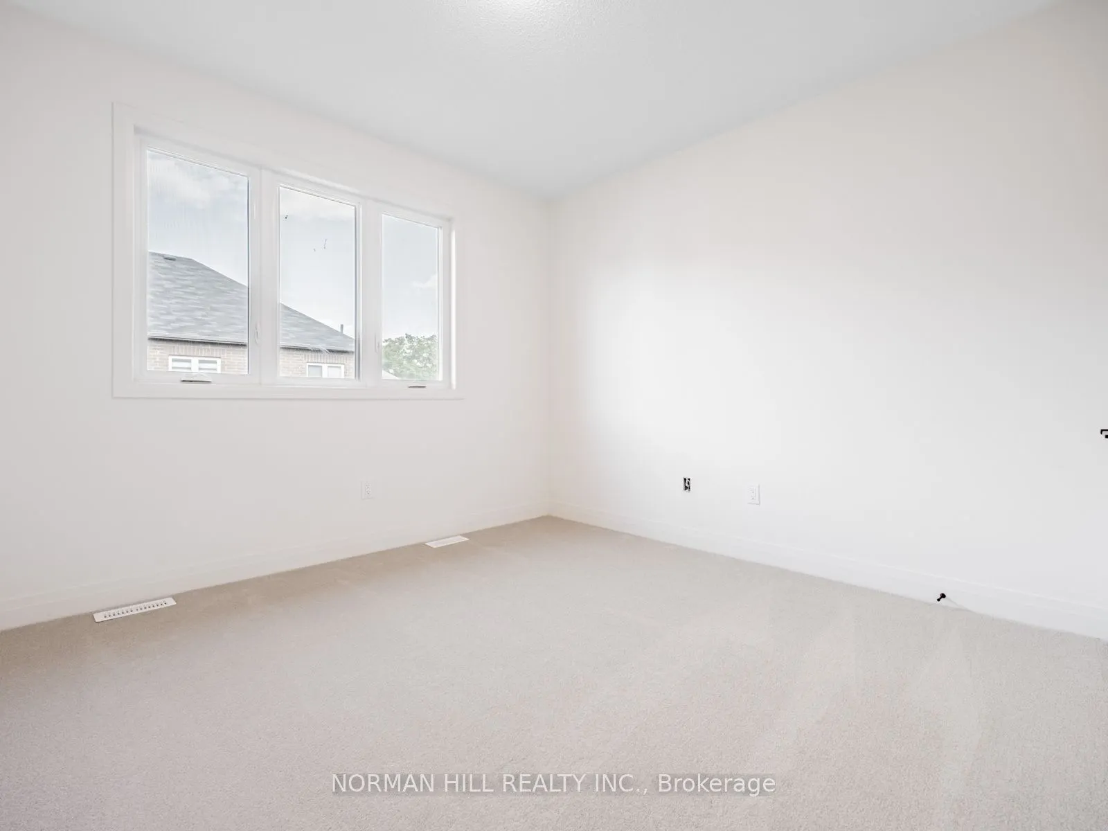7 Lilestone Drive