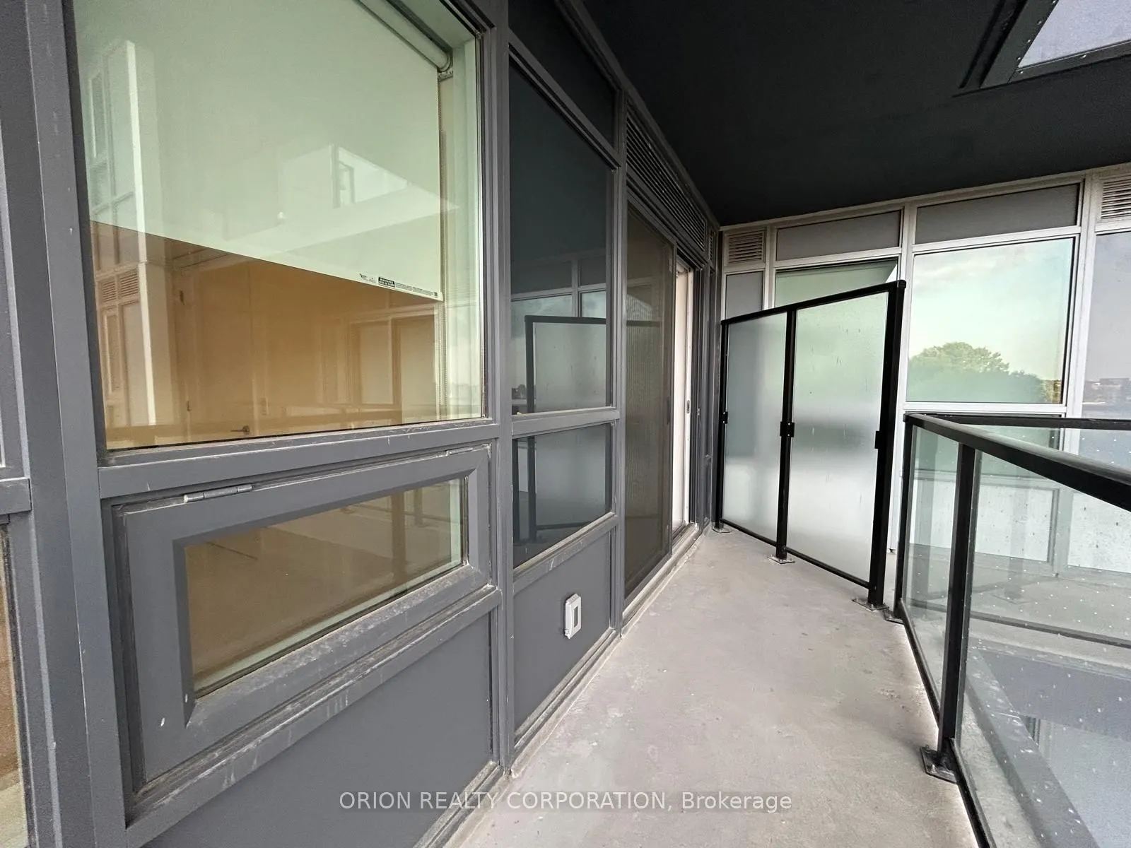 556 Marlee Avenue, #428