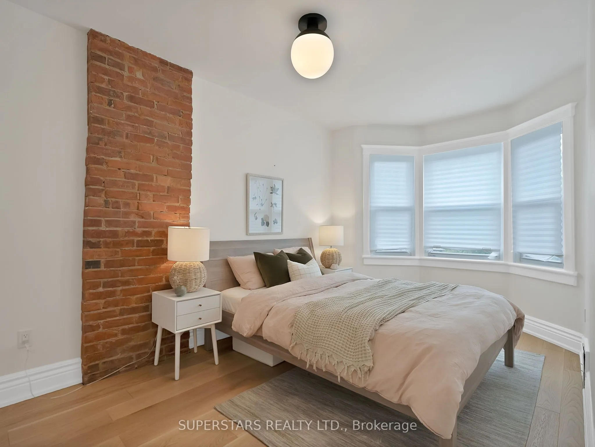 11 Carling Avenue