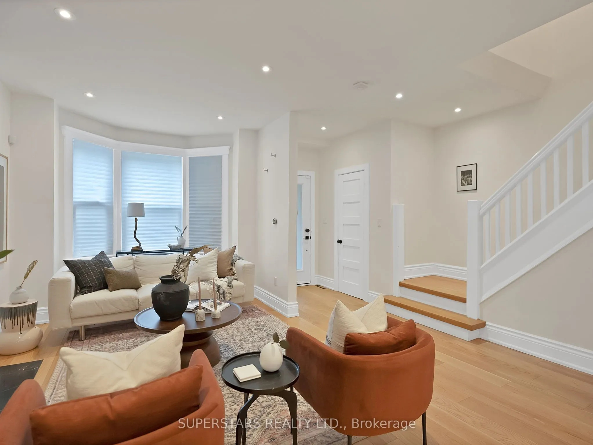 11 Carling Avenue
