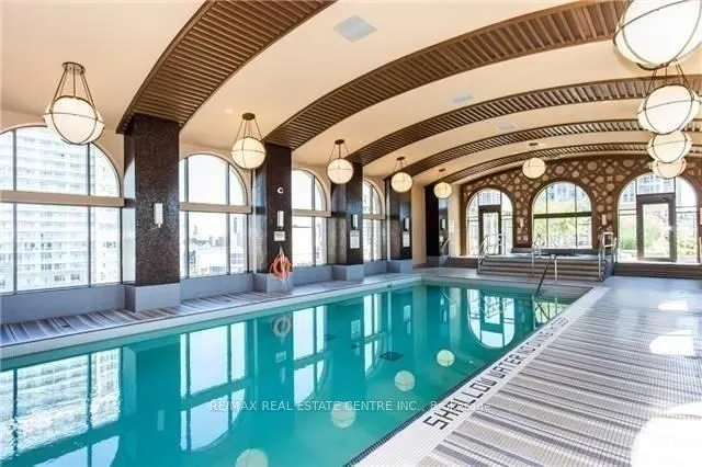 385 Prince Of Wales Drive
