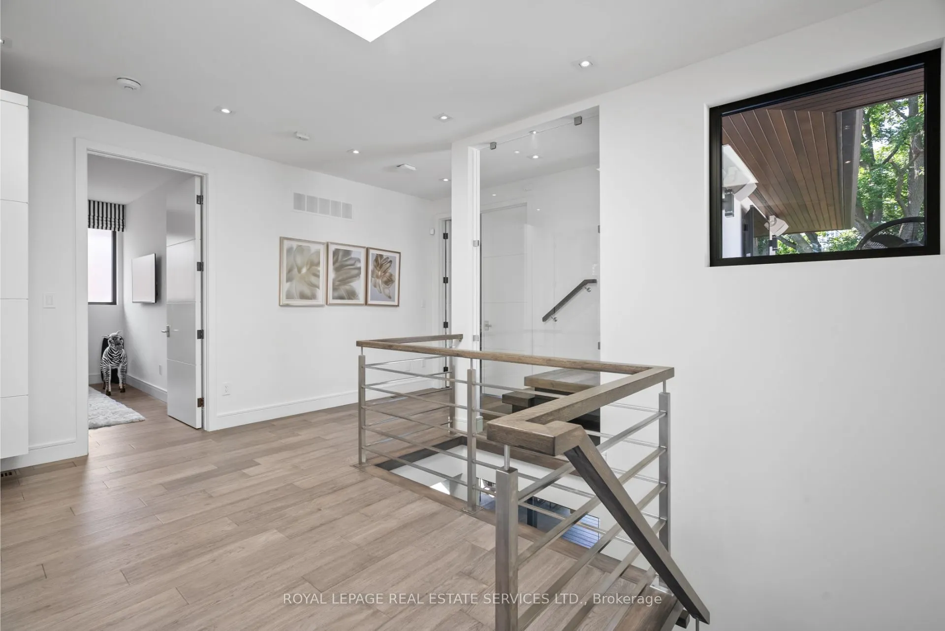 96 Montgomery Road