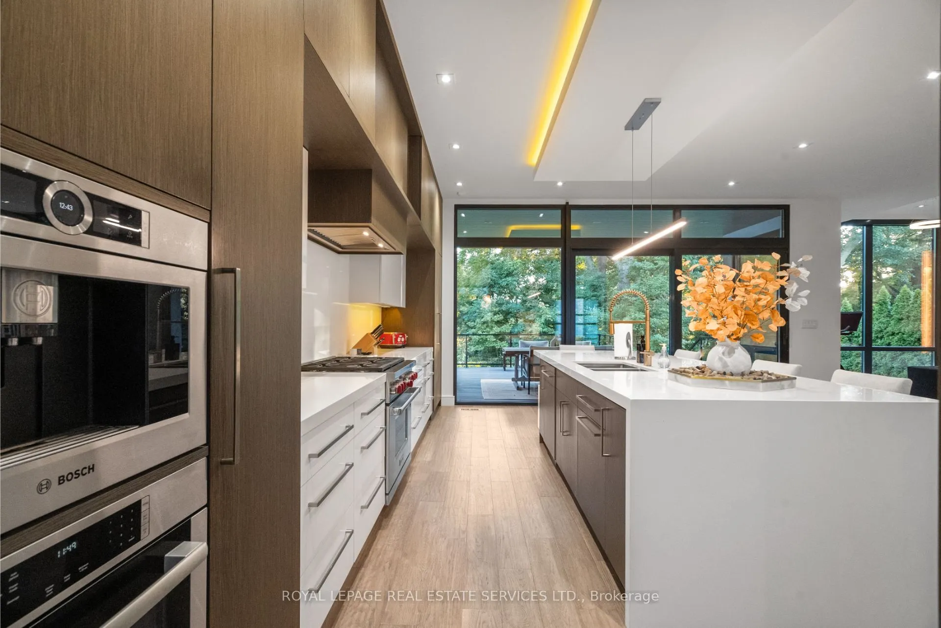 96 Montgomery Road