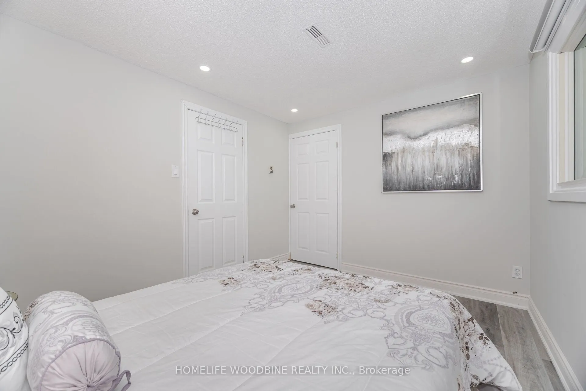 22 Highview Trail